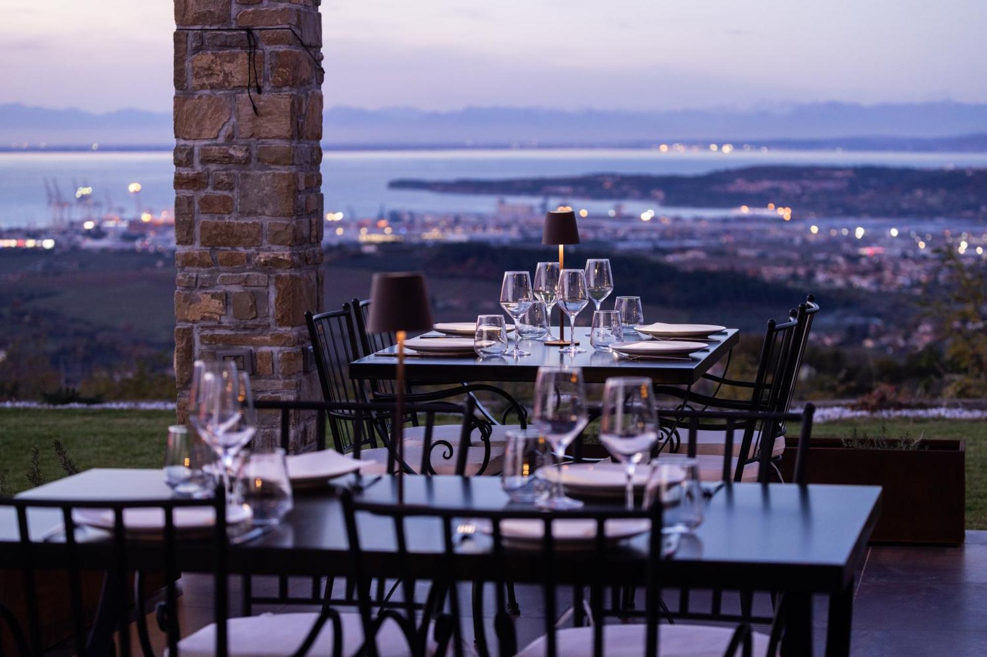 Stok - Rooms, Wine & Restaurant - Marezige, קופר מראה חיצוני תמונה