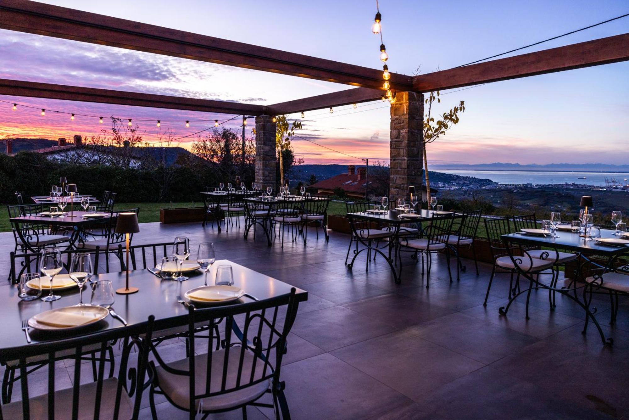 Stok - Rooms, Wine & Restaurant - Marezige, קופר מראה חיצוני תמונה
