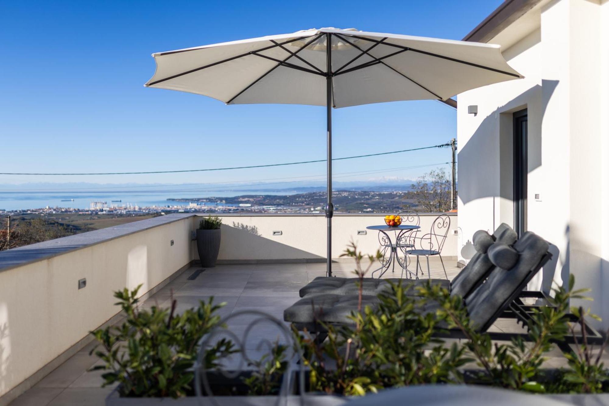 Stok - Rooms, Wine & Restaurant - Marezige, קופר מראה חיצוני תמונה