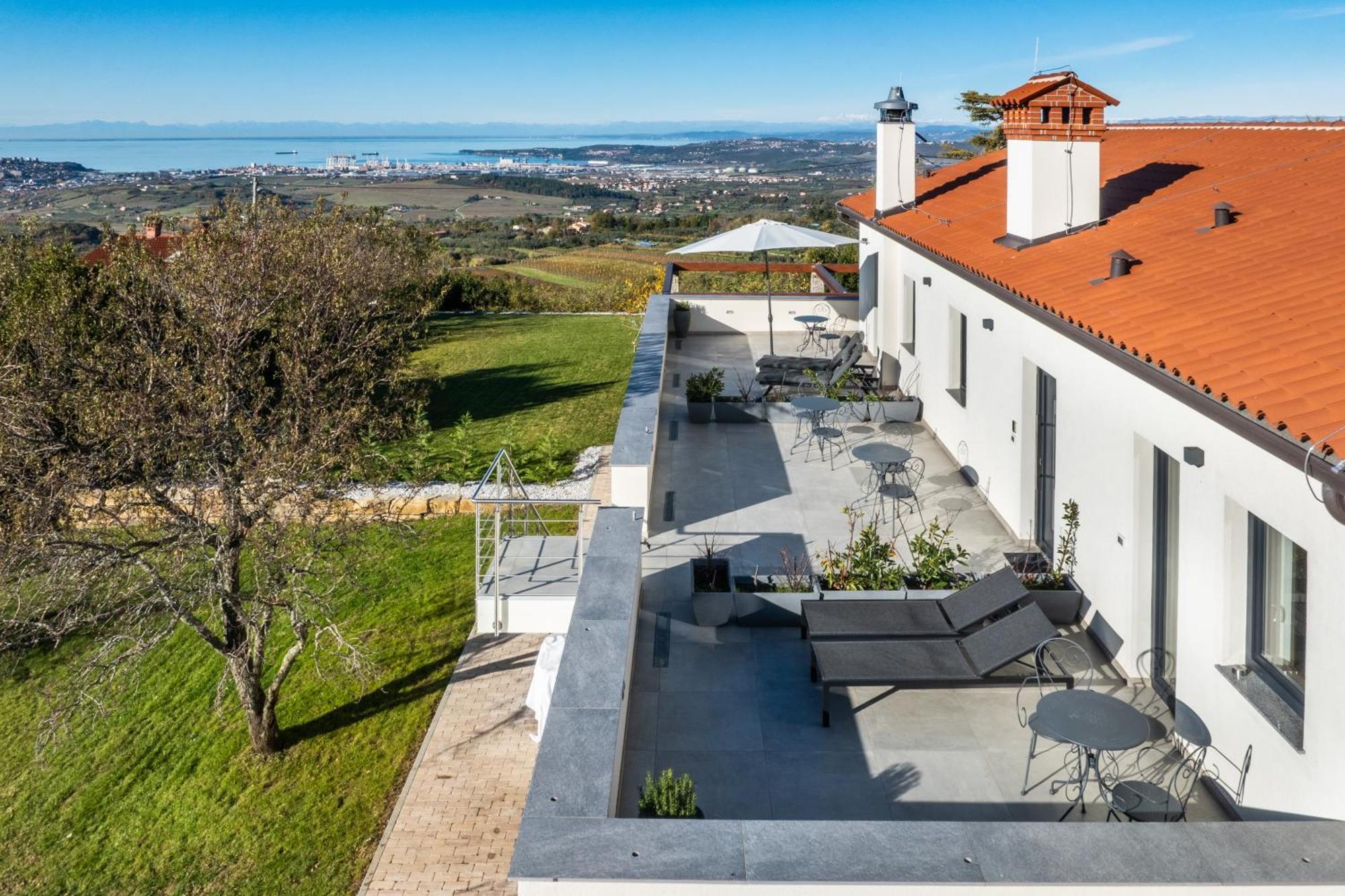 Stok - Rooms, Wine & Restaurant - Marezige, קופר מראה חיצוני תמונה