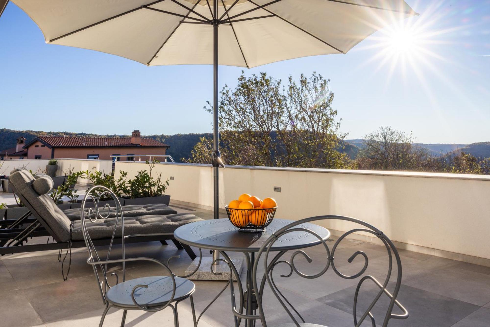 Stok - Rooms, Wine & Restaurant - Marezige, קופר מראה חיצוני תמונה