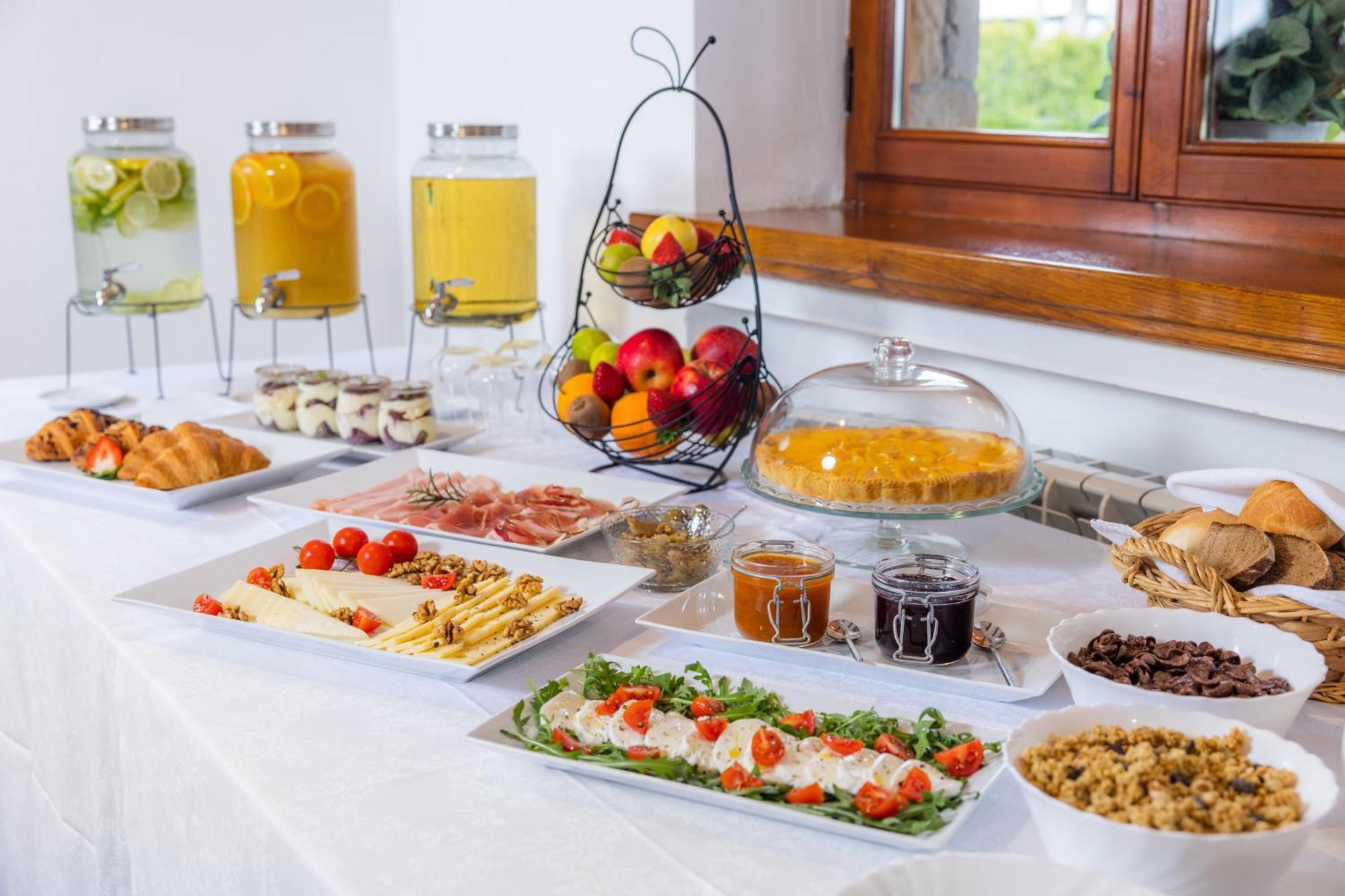 Stok - Rooms, Wine & Restaurant - Marezige, קופר מראה חיצוני תמונה